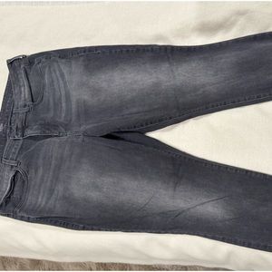 NYDJ sz 14- no labels, stretch, grey color- front zipper Ami Skinny-EUC